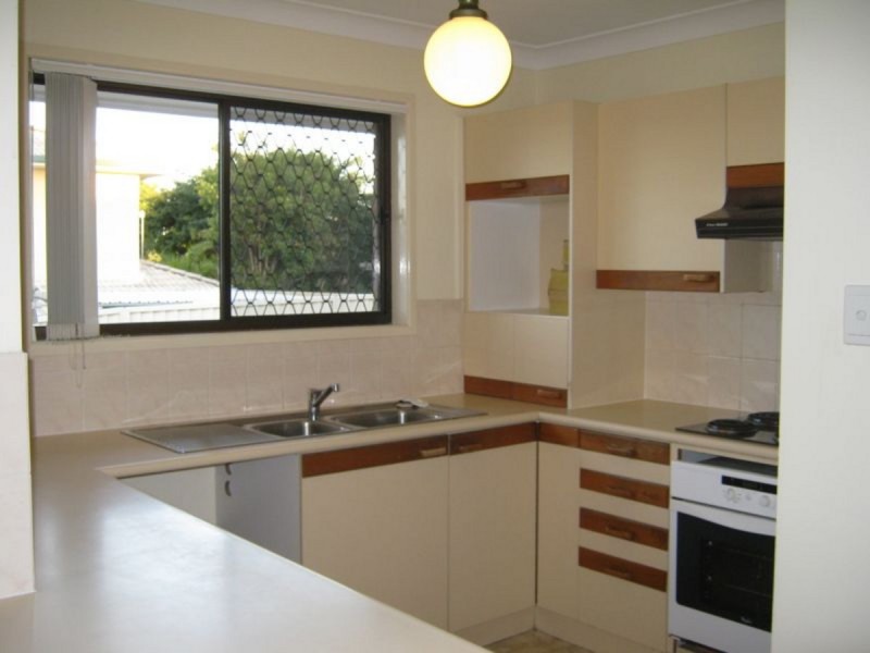 8 Heylor Court, Bracken Ridge QLD 4017