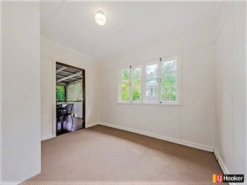 37 Fee Street, Chermside QLD 4032