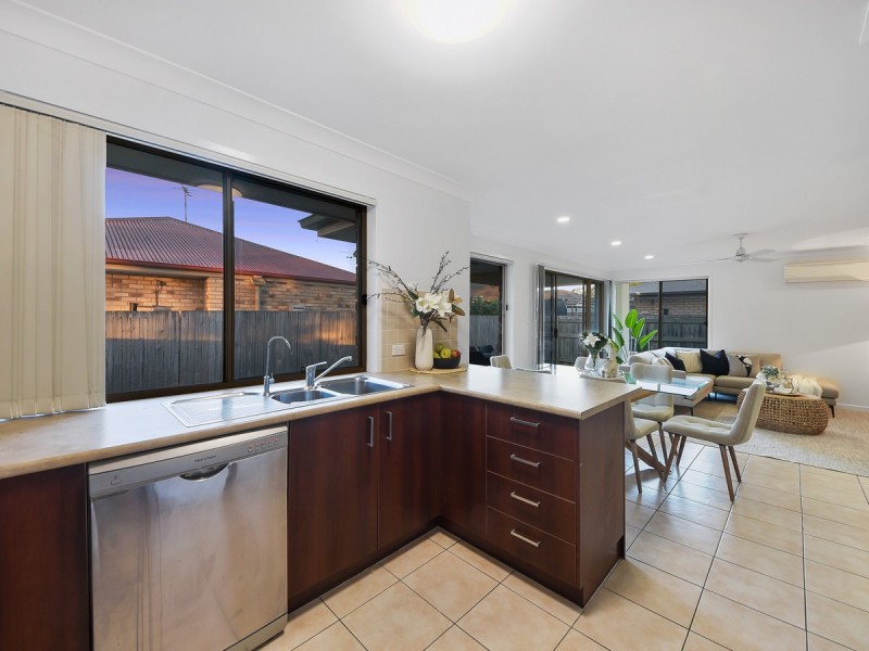 23 Fabian Place, Bracken Ridge QLD 4017