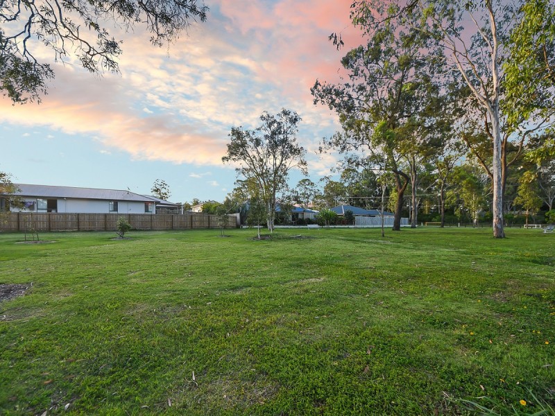 23 Fabian Place, Bracken Ridge QLD 4017