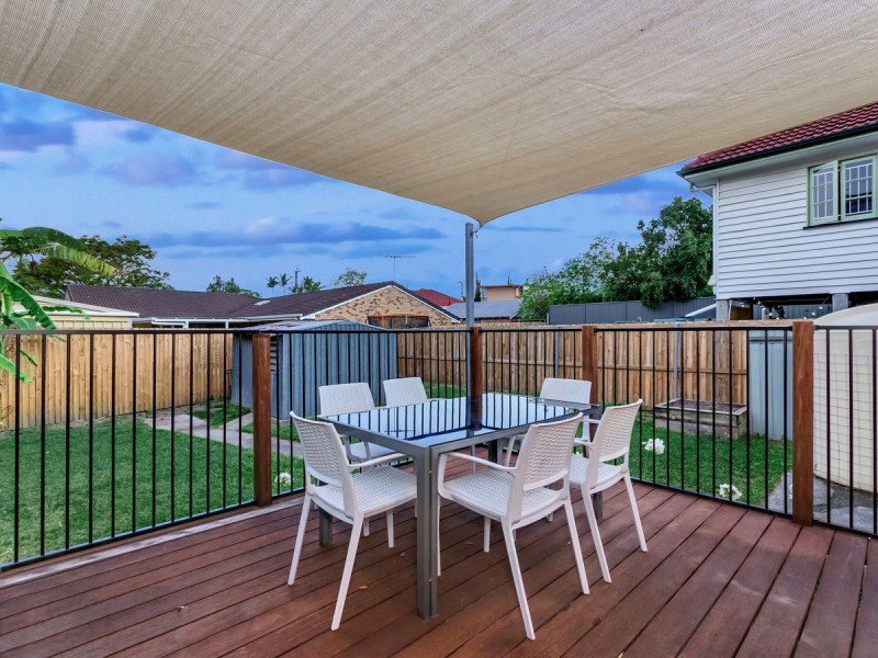 55 Hilltop Avenue, Chermside QLD 4032