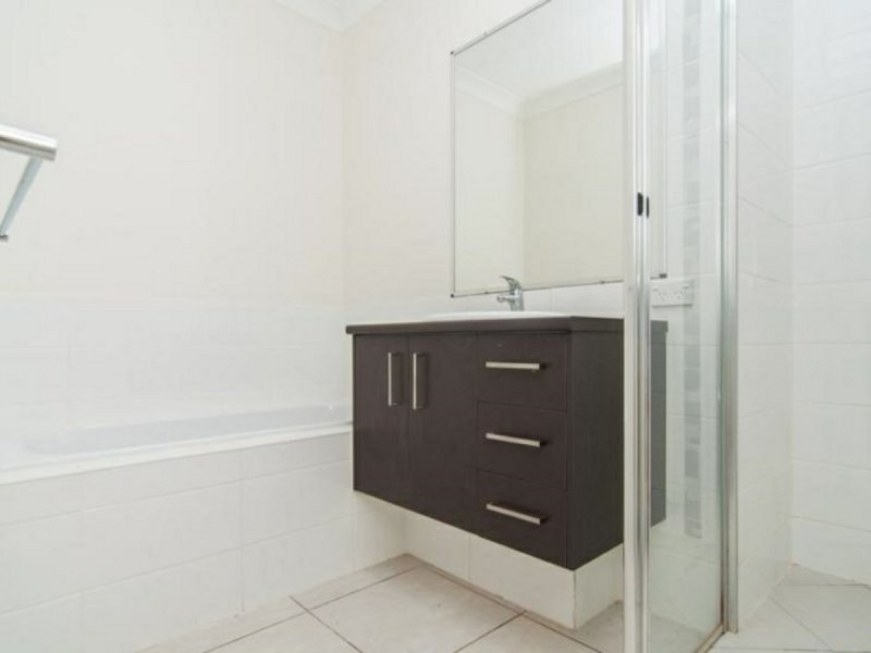 13 Daintree Parkway, Fitzgibbon QLD 4018