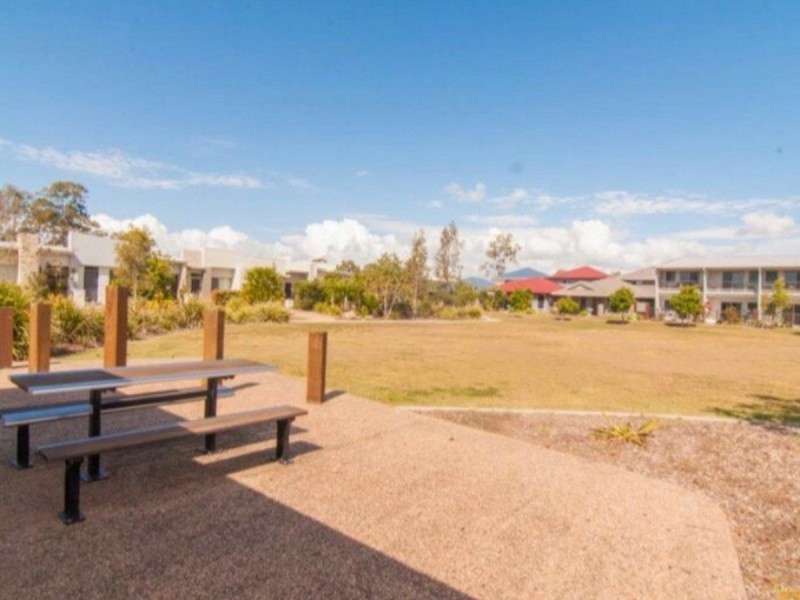 13 Daintree Parkway, Fitzgibbon QLD 4018