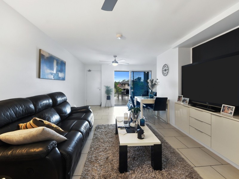 1/56 Hilltop Avenue, Chermside QLD 4032