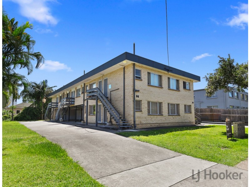 8/26 Hall Street, Chermside QLD 4032