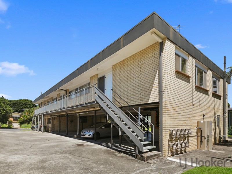 8/26 Hall Street, Chermside QLD 4032