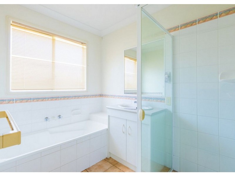 3 Elizabeth Place, Brighton QLD 4017