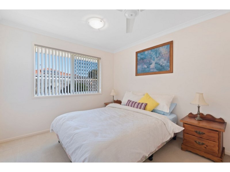 64 Cambridge Crescent, Fitzgibbon QLD 4018