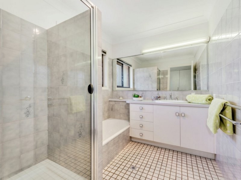 9 Aspley Court, Aspley QLD 4034