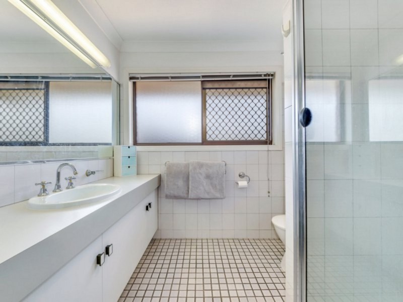 9 Aspley Court, Aspley QLD 4034