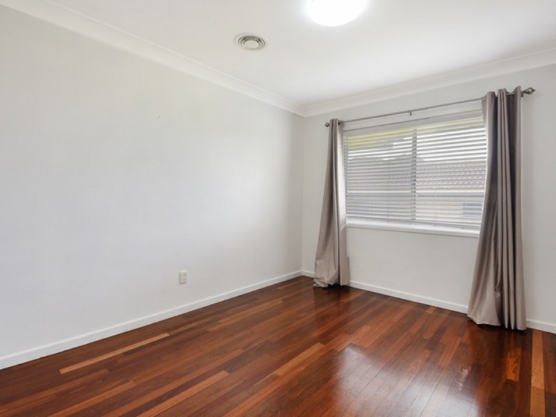 26 Pacific Street, Chermside West QLD 4032