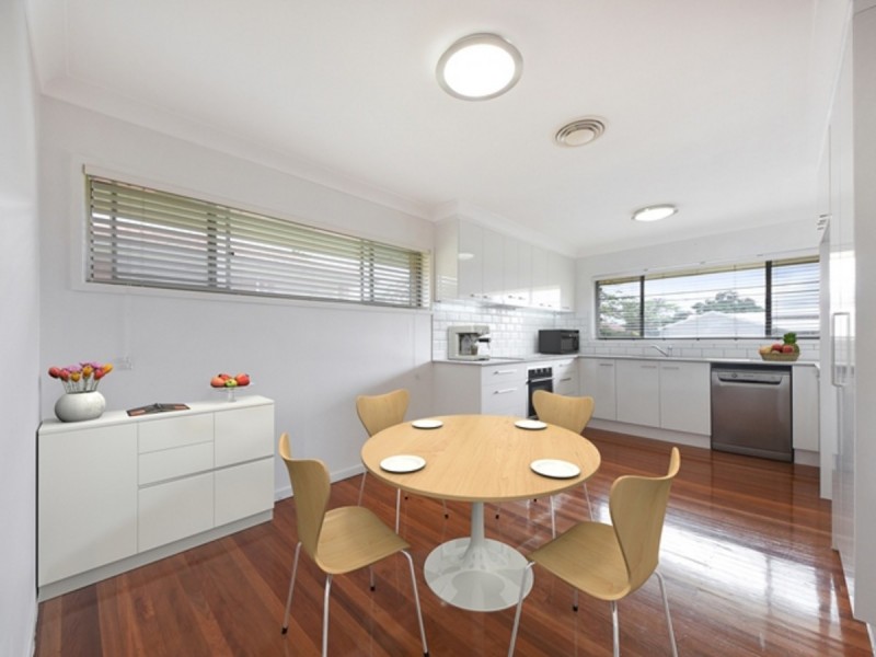 26 Pacific Street, Chermside West QLD 4032