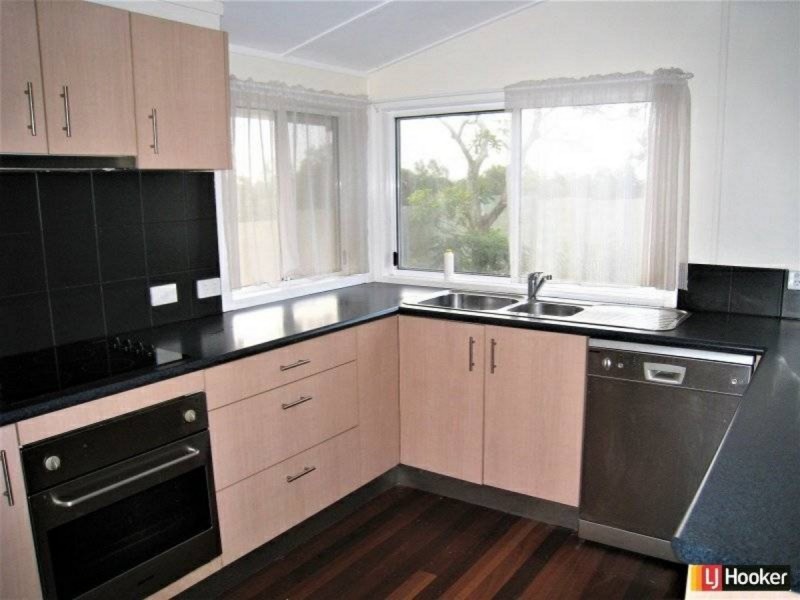 6 Ambrose Street, Brighton QLD 4017