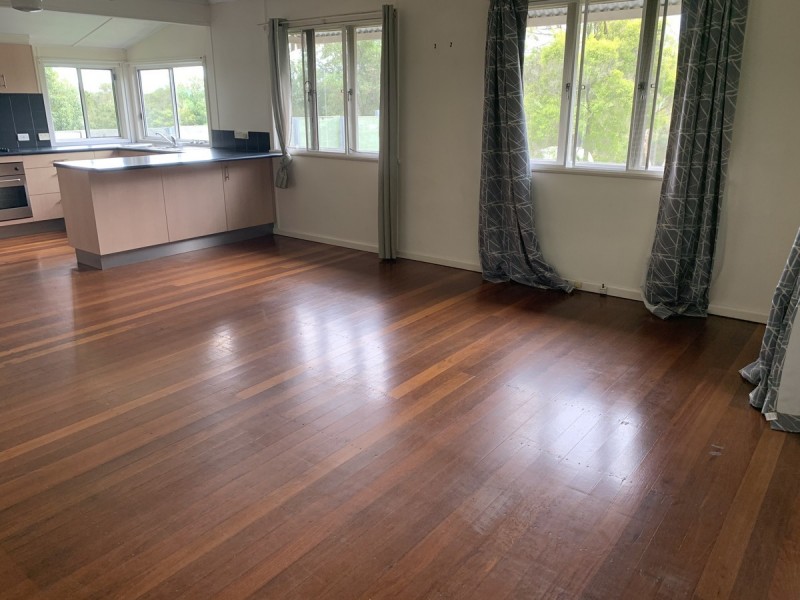 6 Ambrose Street, Brighton QLD 4017