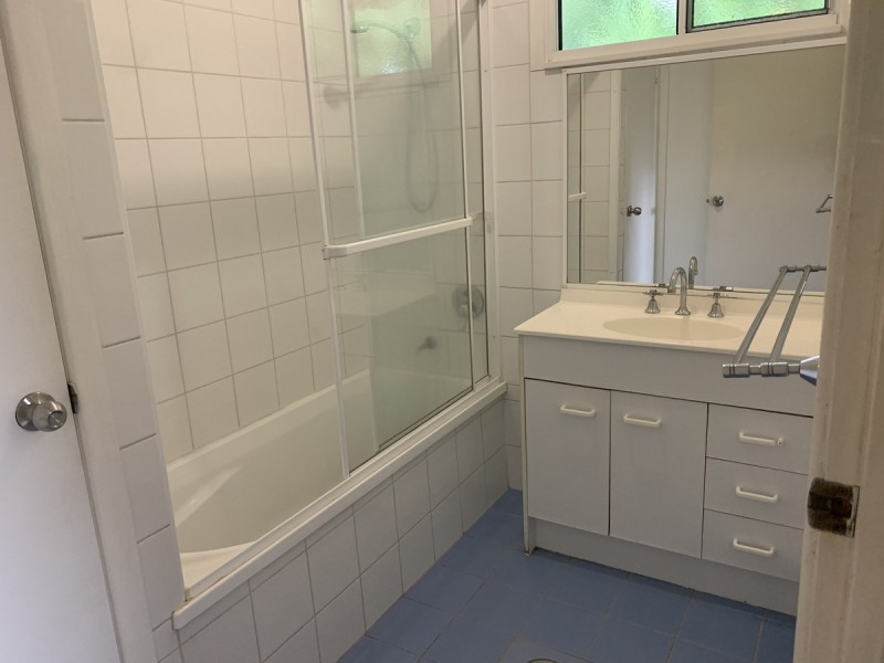 6 Ambrose Street, Brighton QLD 4017