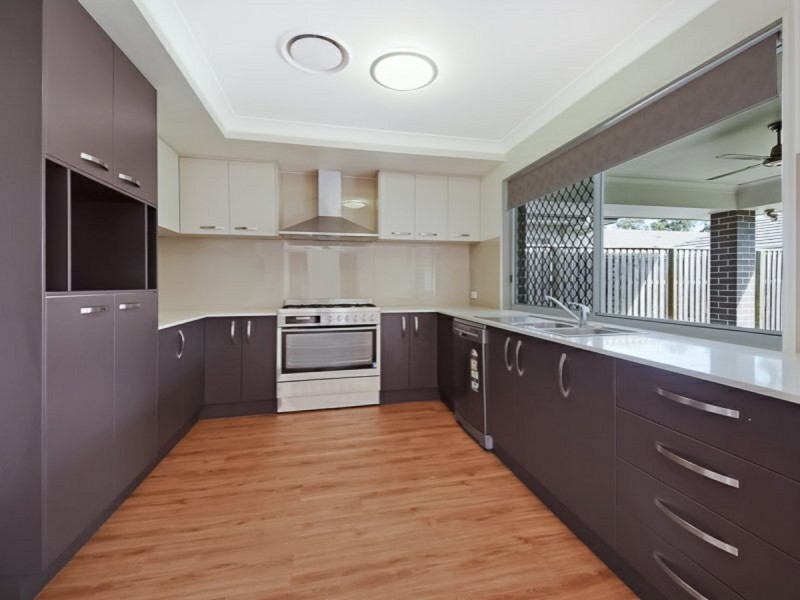 102 Mount Kaputar Avenue, Fitzgibbon QLD 4018
