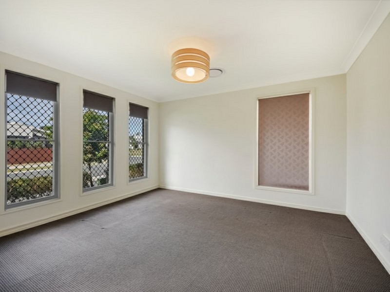 102 Mount Kaputar Avenue, Fitzgibbon QLD 4018