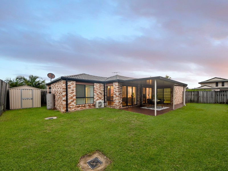 9 Oaktree Place, Bracken Ridge QLD 4017