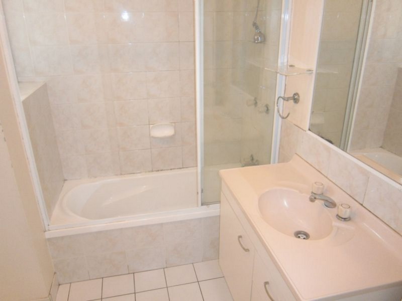 4/14 Halcomb Street, Zillmere QLD 4034