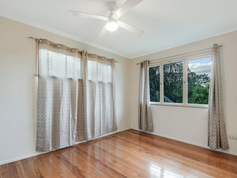 19 Mews Street, Chermside West QLD 4032