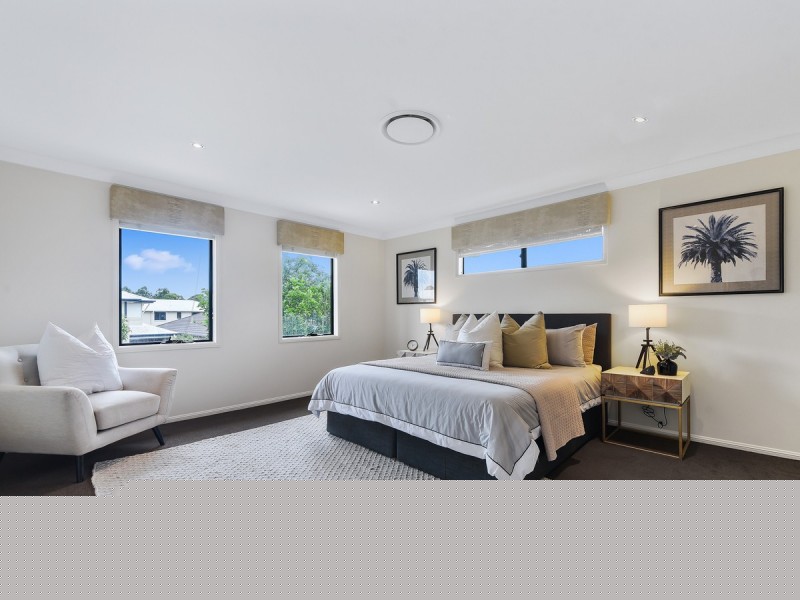 90 Petrie Crescent, Aspley QLD 4034