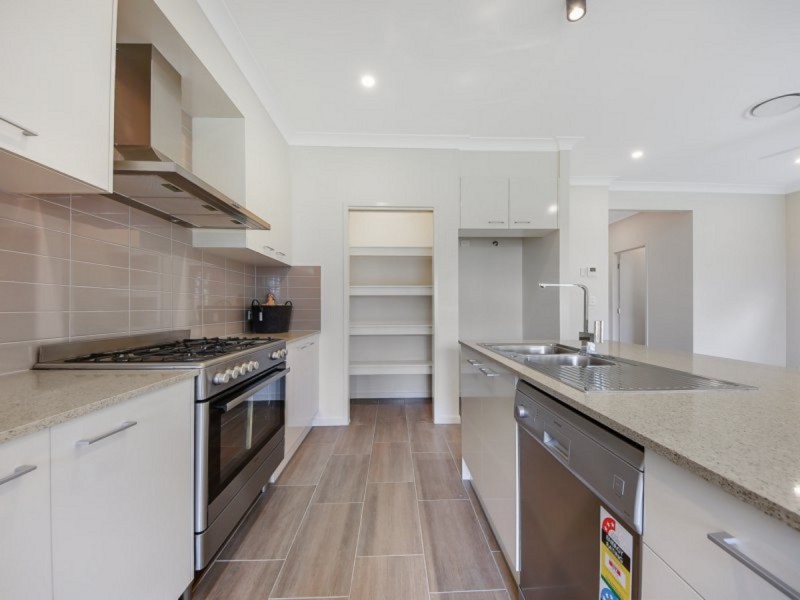 32 Hellen Street, Bald Hills QLD 4036