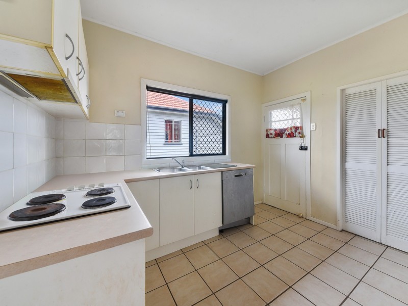 43 Deloraine Street, Wavell Heights QLD 4012