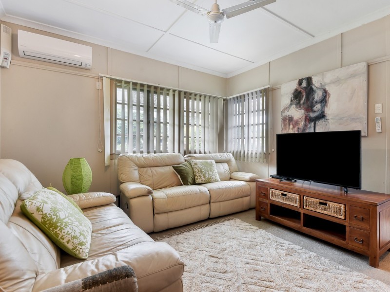 65 Hodgkinson Street, Chermside QLD 4032