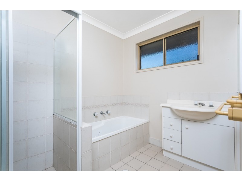 38 Orchid Crescent, Fitzgibbon QLD 4018