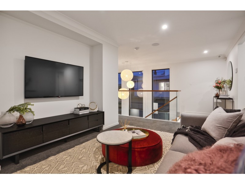 209 Canvey Street, Upper Kedron QLD 4055