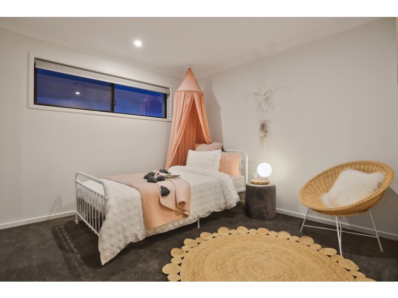 209 Canvey Street, Upper Kedron QLD 4055