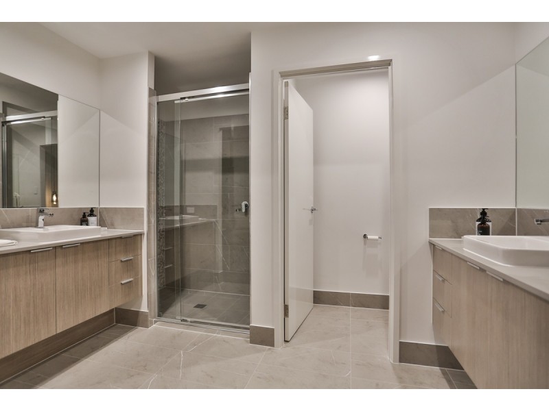 209 Canvey Street, Upper Kedron QLD 4055