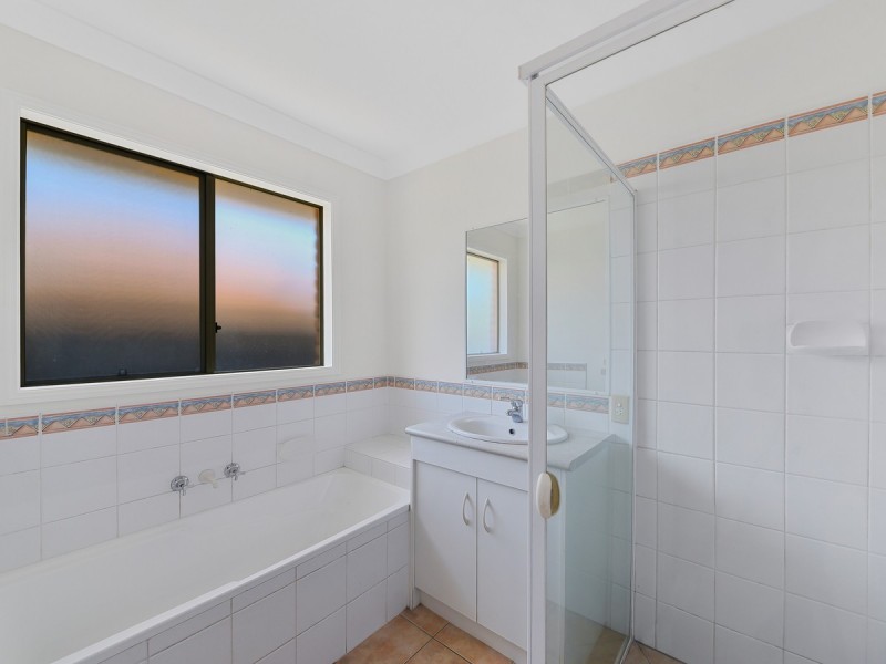 3 Elizabeth Place, Brighton QLD 4017