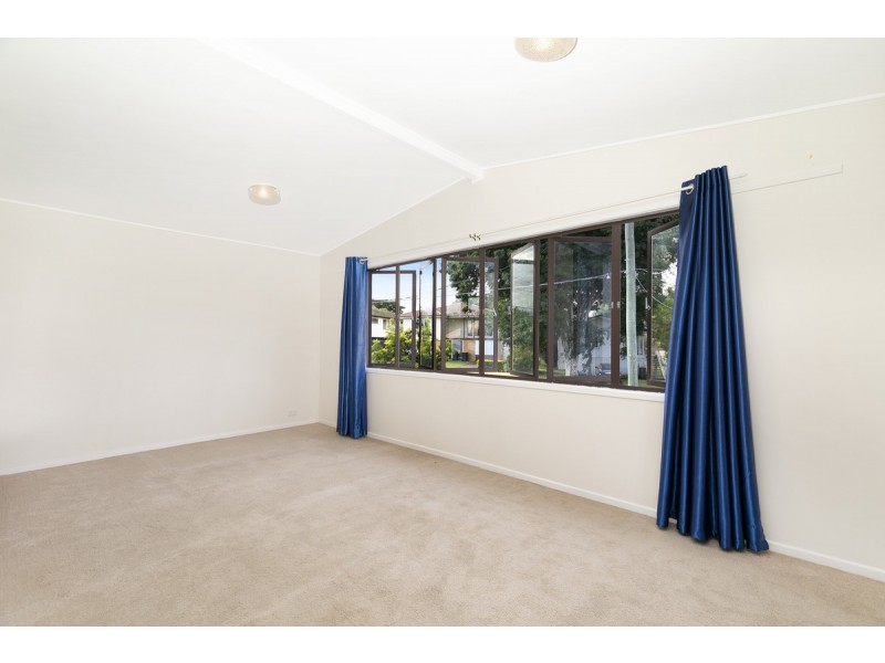11 Mirram Street, Boondall QLD 4034