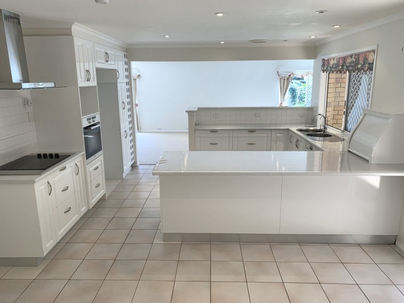 71 Galaxy Street, Bridgeman Downs QLD 4035