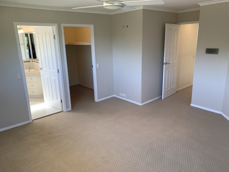 71 Galaxy Street, Bridgeman Downs QLD 4035