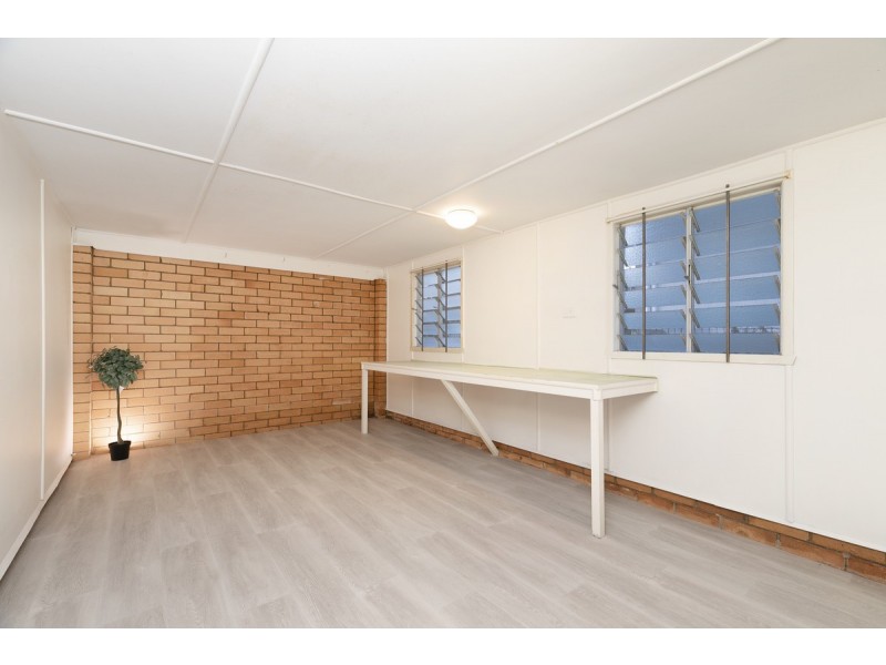 21 Backford Street, Chermside West QLD 4032