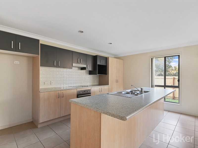 15 FABIAN Place, Bracken Ridge QLD 4017