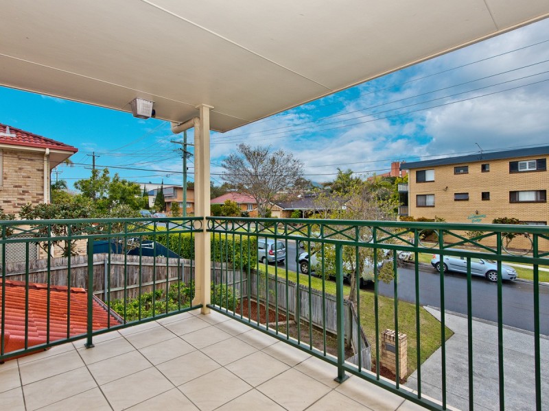 39 Farnell Street, Chermside QLD 4032