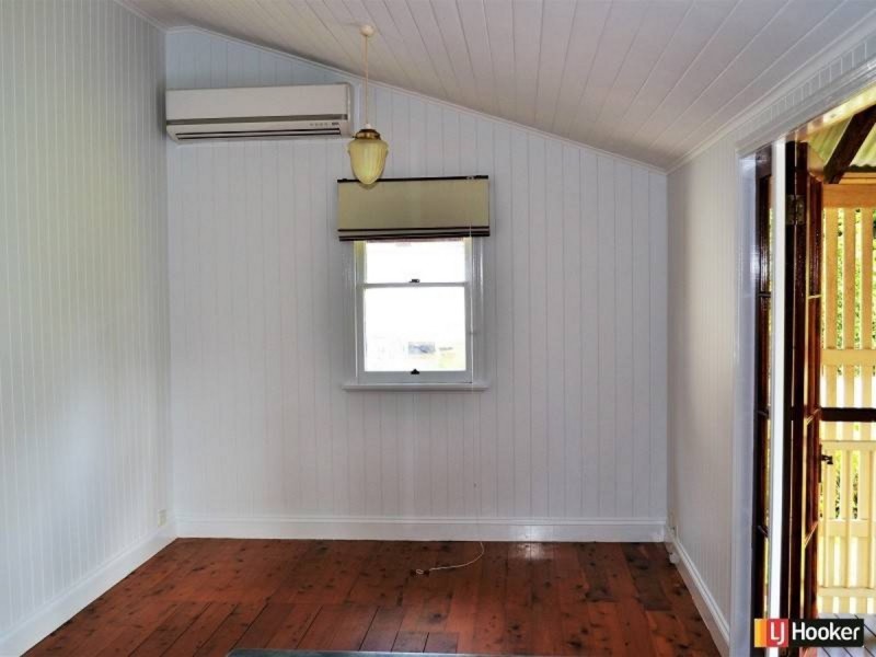 118 Friday Street, Shorncliffe QLD 4017