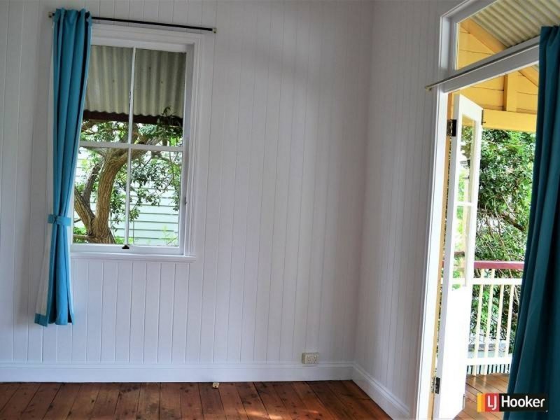 118 Friday Street, Shorncliffe QLD 4017