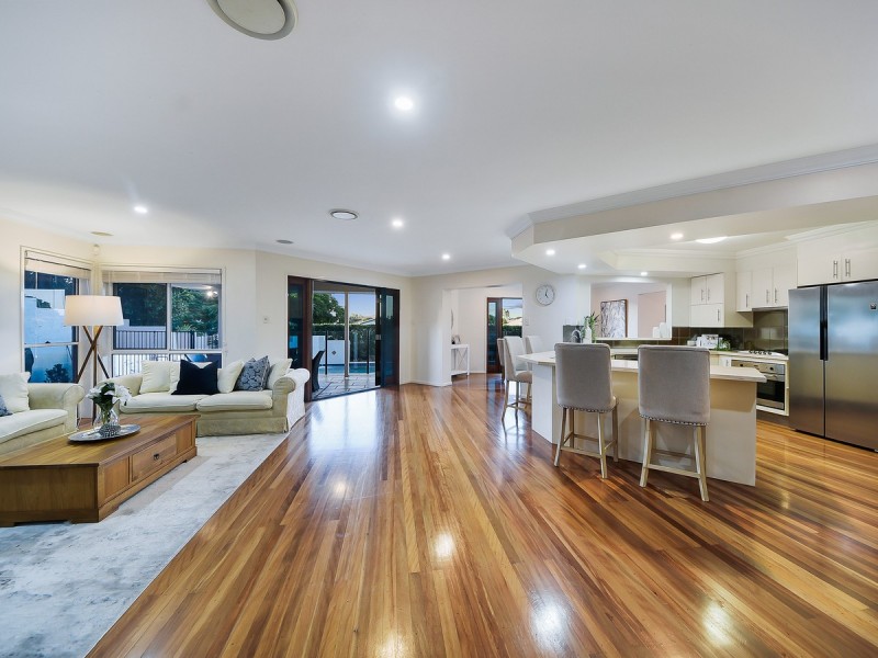 268 Shaw Road, Wavell Heights QLD 4012