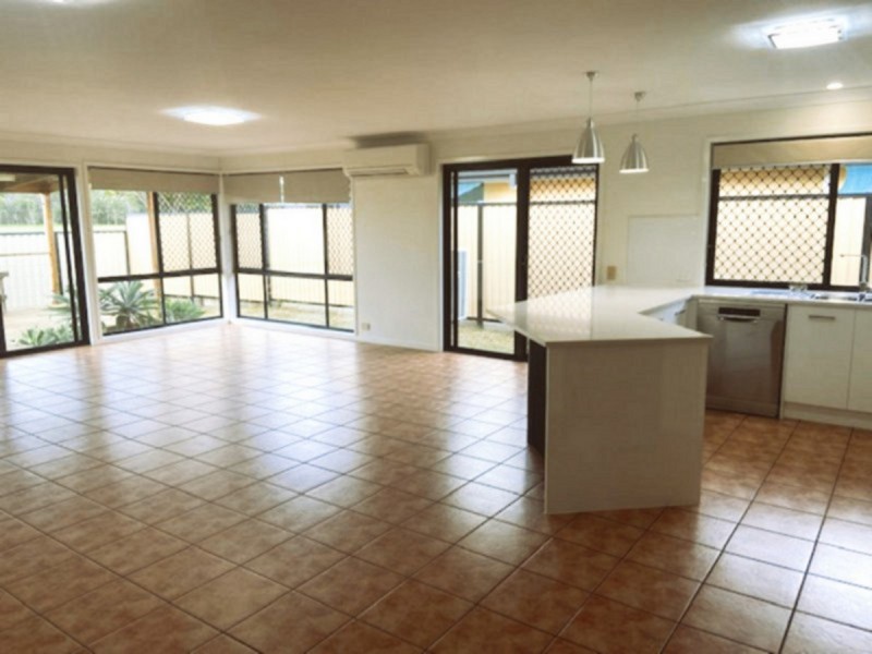 5 Springside Close, Bracken Ridge QLD 4017