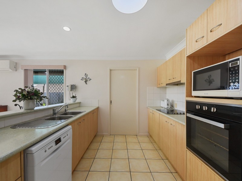 4 Maculata Court, Warner QLD 4500