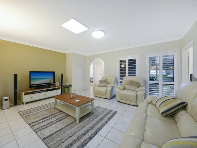 6 Amadeus Place, Aspley QLD 4034