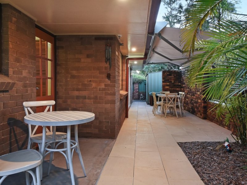 6 Amadeus Place, Aspley QLD 4034