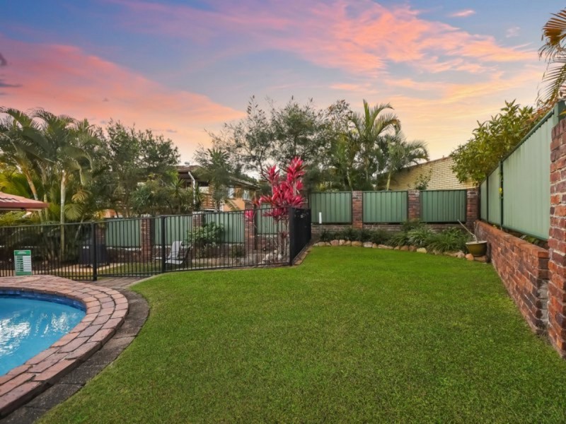 6 Amadeus Place, Aspley QLD 4034