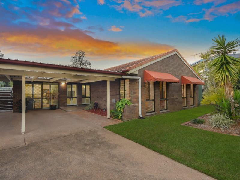 6 Amadeus Place, Aspley QLD 4034