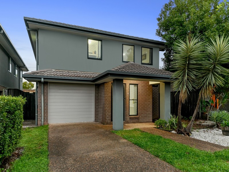56 Merimbula Crescent, Fitzgibbon QLD 4018