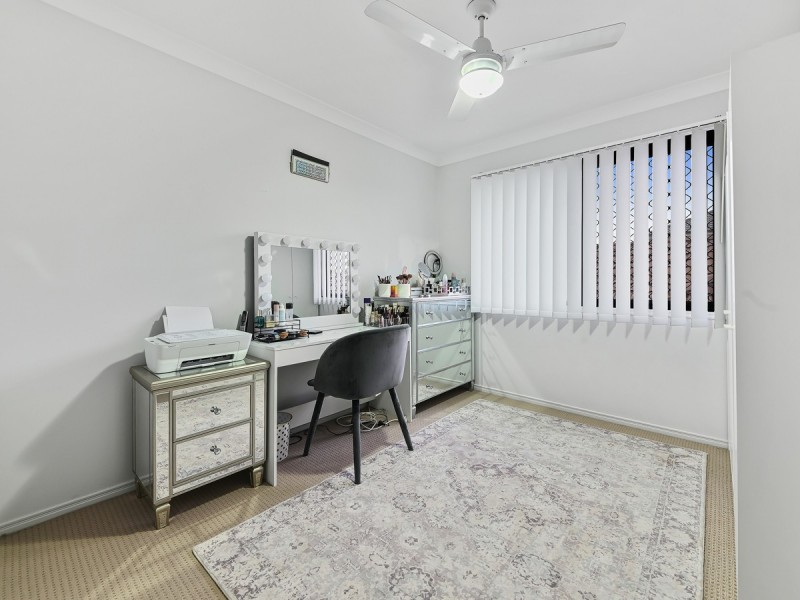 56 Merimbula Crescent, Fitzgibbon QLD 4018